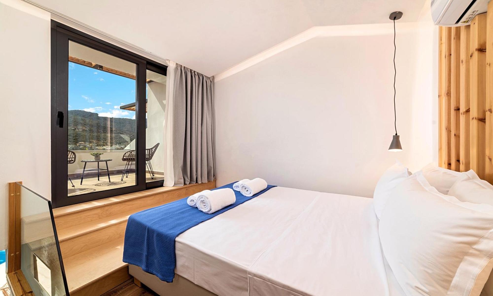 Aelia Suites Istron エクステリア 写真